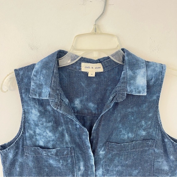 Cloth & Stone Bleach Wash Chambray Button Down Sleeveless Tank Shirt Med (ff) - Picture 3 of 13